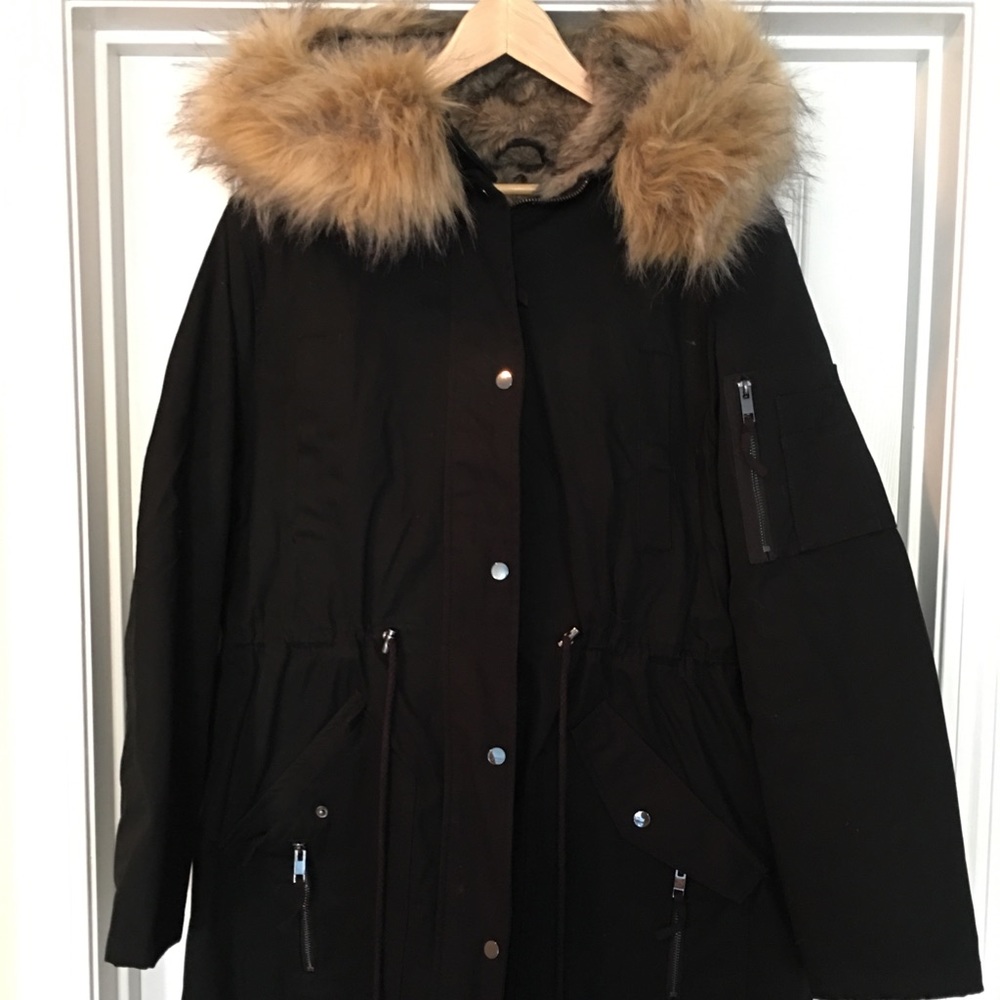 Maternity fur trimmed winter coat